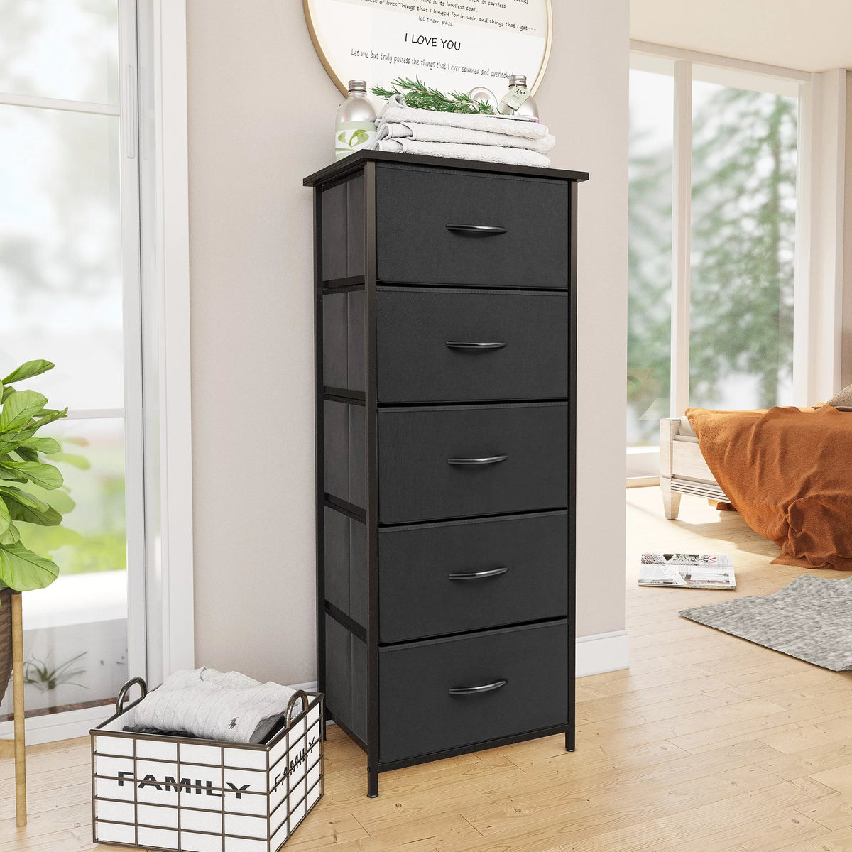 Beige 5-Drawer Dresser K332609