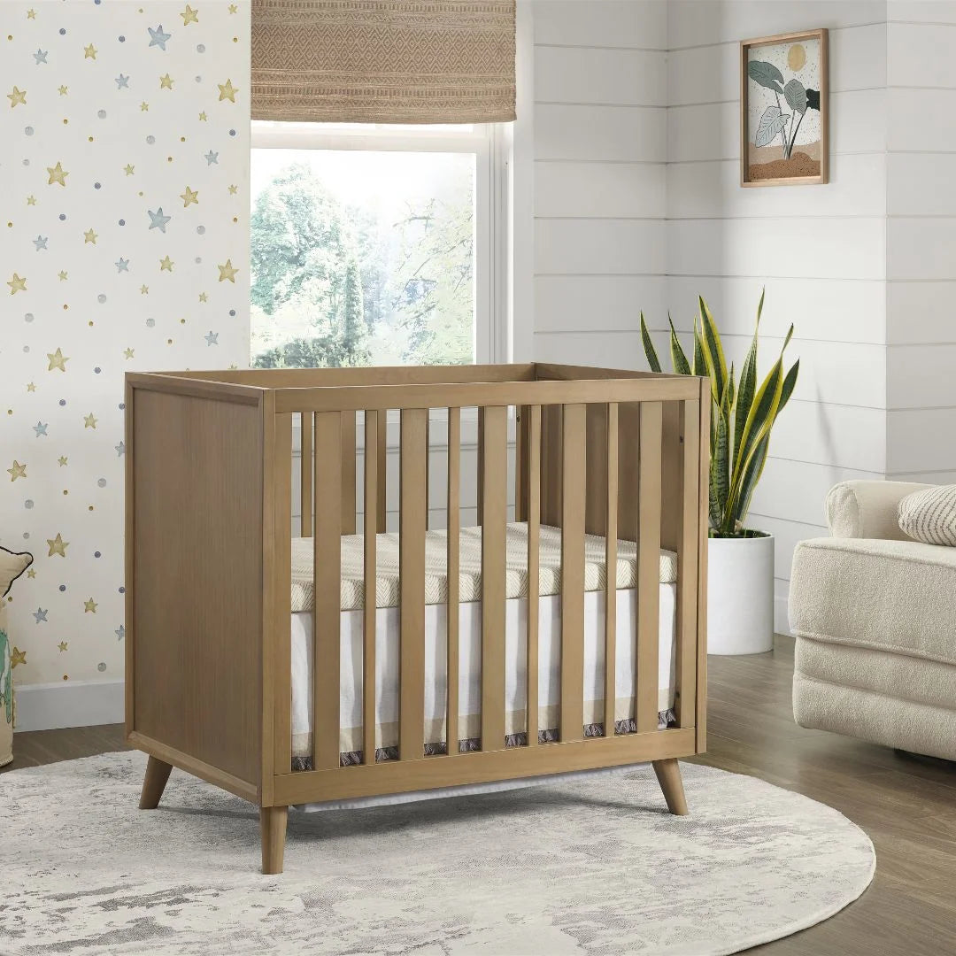 3 in 1 Mini Convertible Crib Q9055