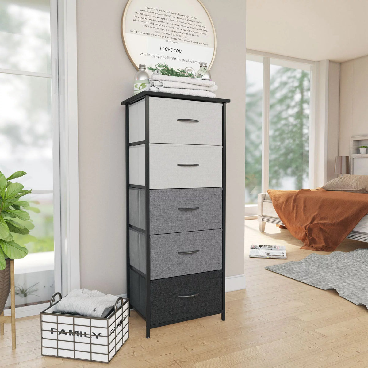 Beige 5-Drawer Dresser K332609